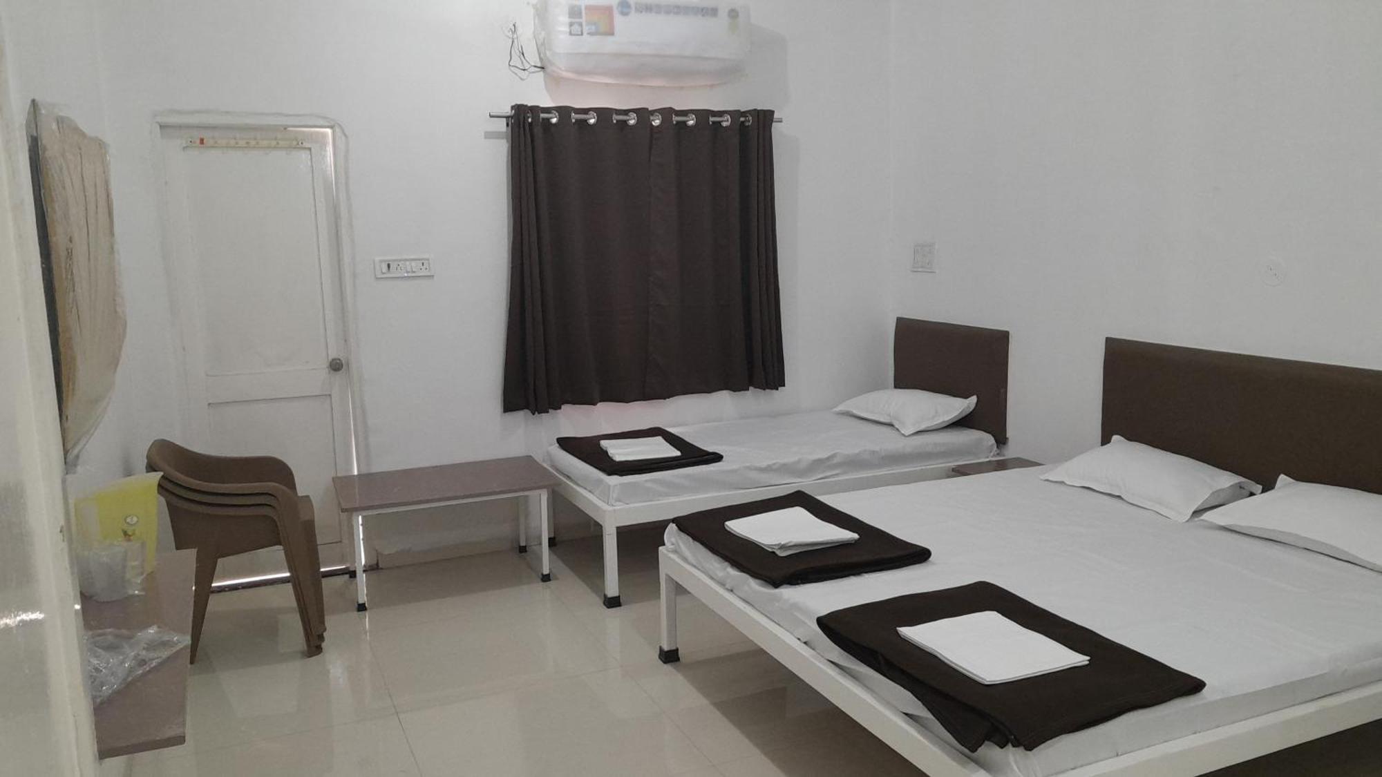Washim Hotel Gulati Suites מראה חיצוני תמונה